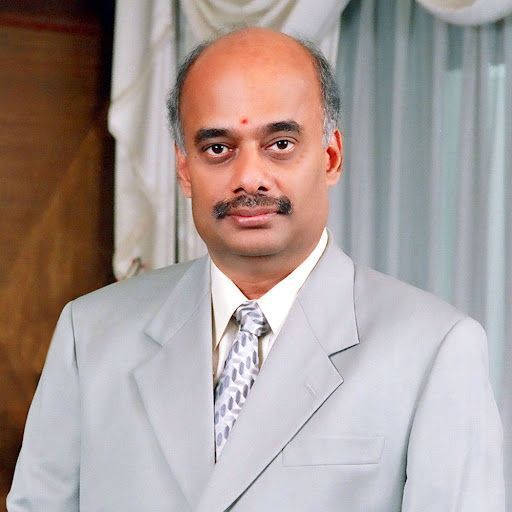 Dr. Manickam M